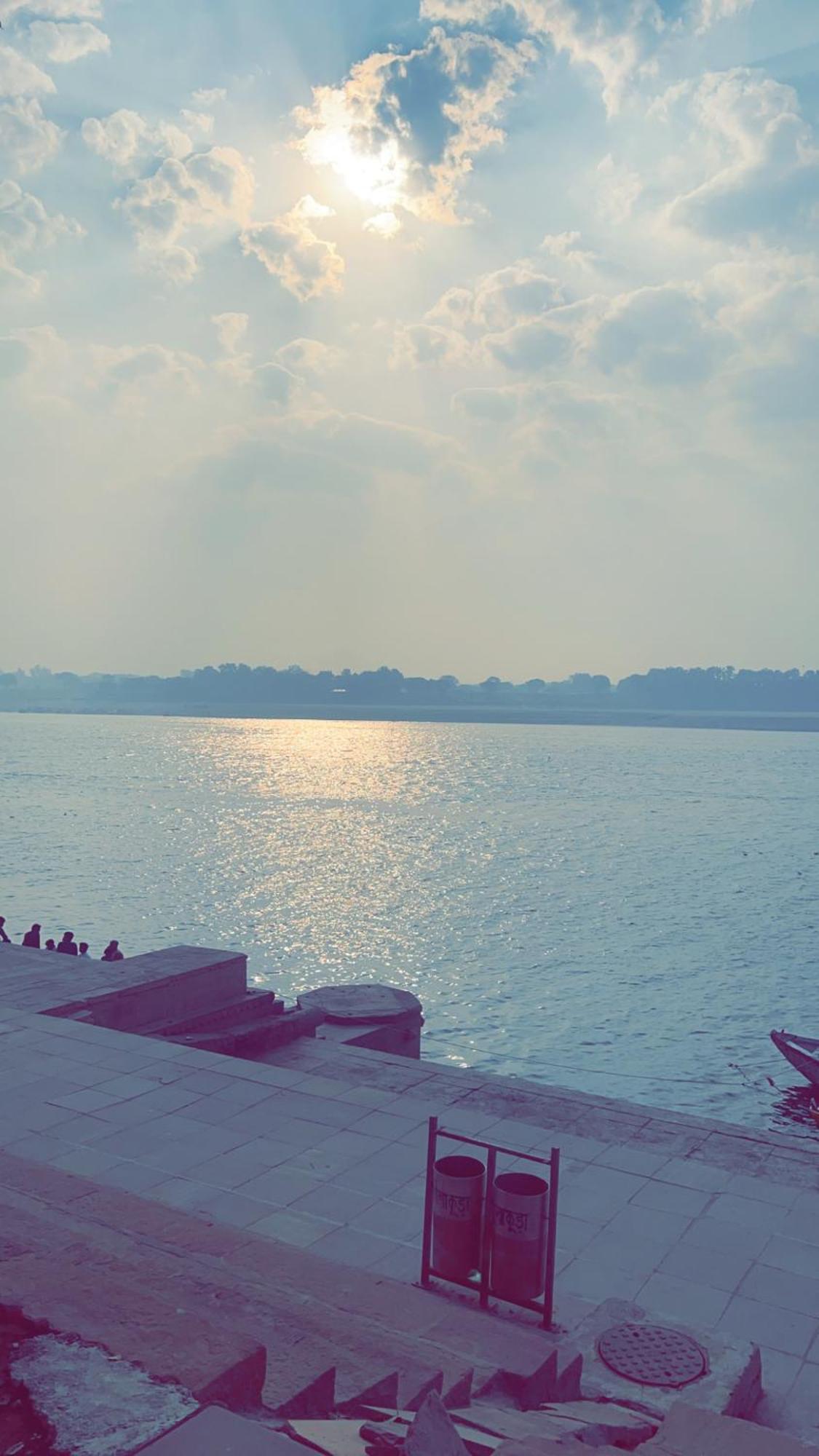 Tandon Lodge On The Ganga Ghat Homestay Варанасі Екстер'єр фото
